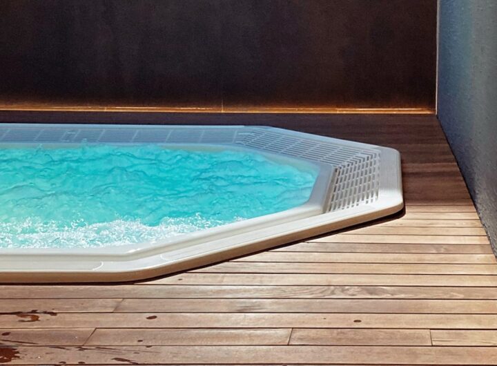 Heat Your Pool Efficiently With These Heater Options